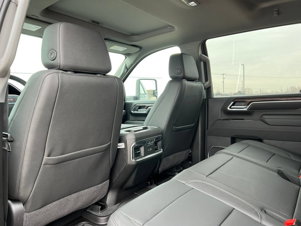 New 2026 GMC Sierra 2500 SLT w/ SLT Premium Package AWD/4WD image 42