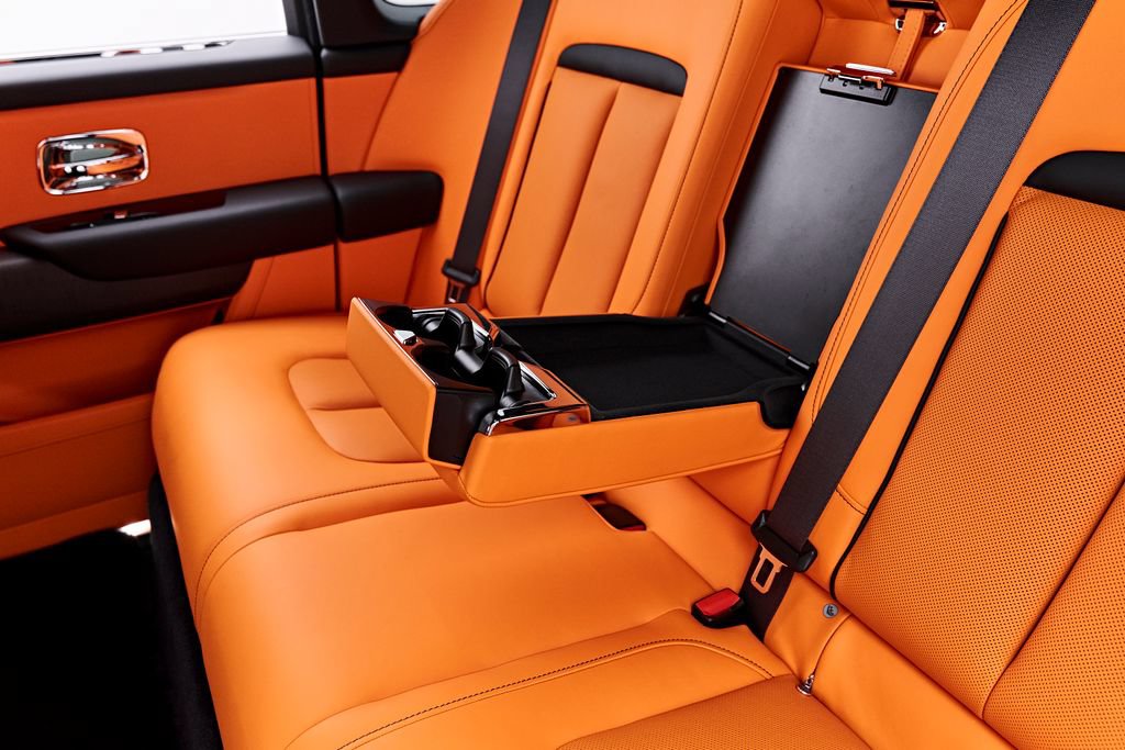 Used 2026 Rolls-Royce Cullinan AWD/4WD image 63