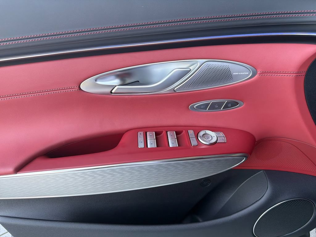 New 2026 Genesis GV70 2.5T Sport Prestige AWD/4WD image 11