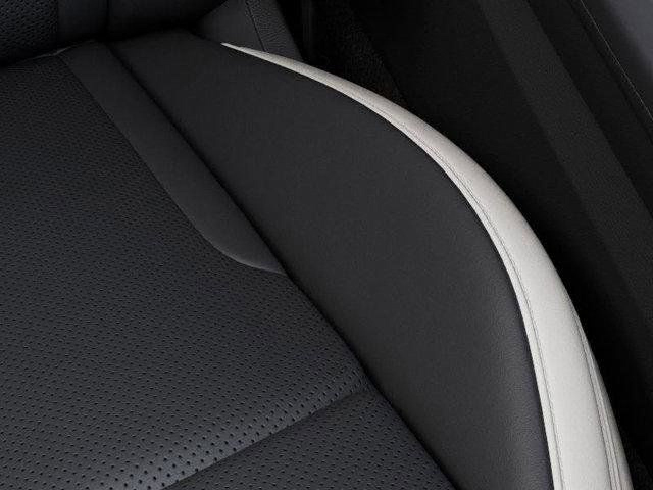 New 2026 Kia K5 GT-Line w/ GT-Line Premium Package image 24