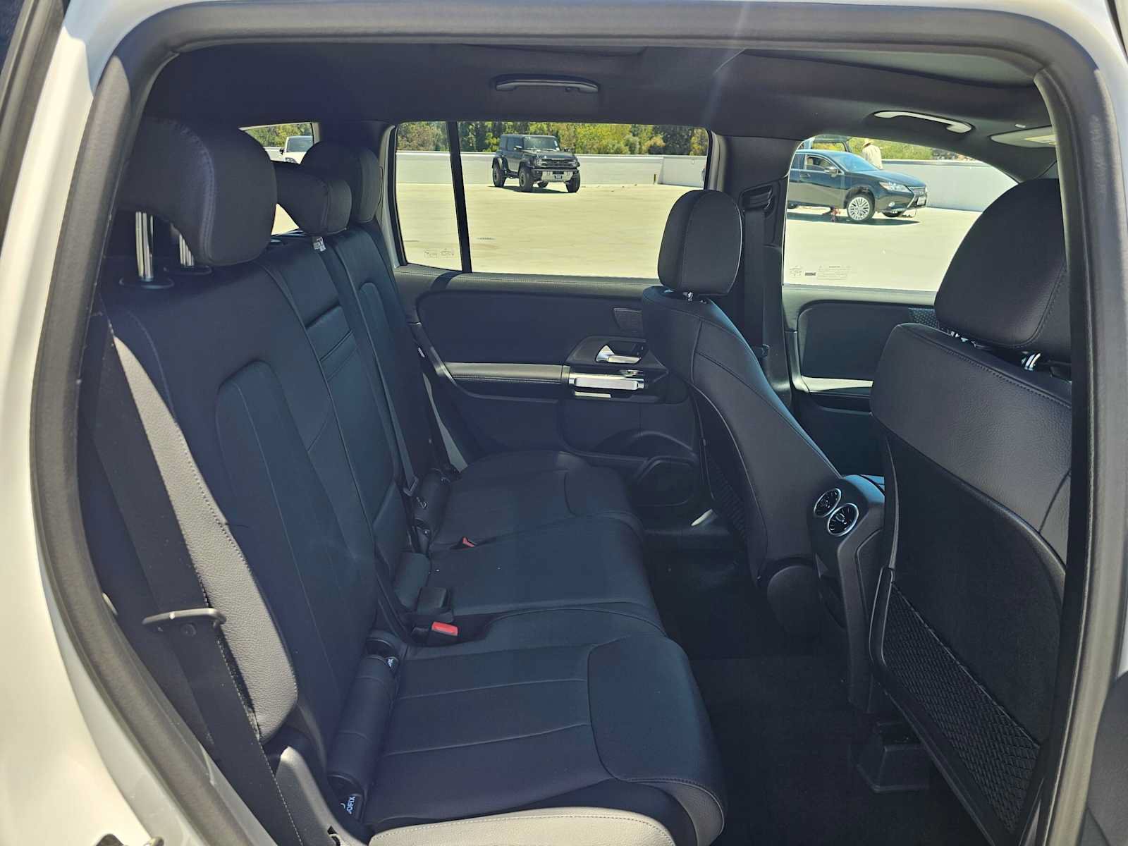 New 2026 Mercedes-Benz GLB 250 image 12