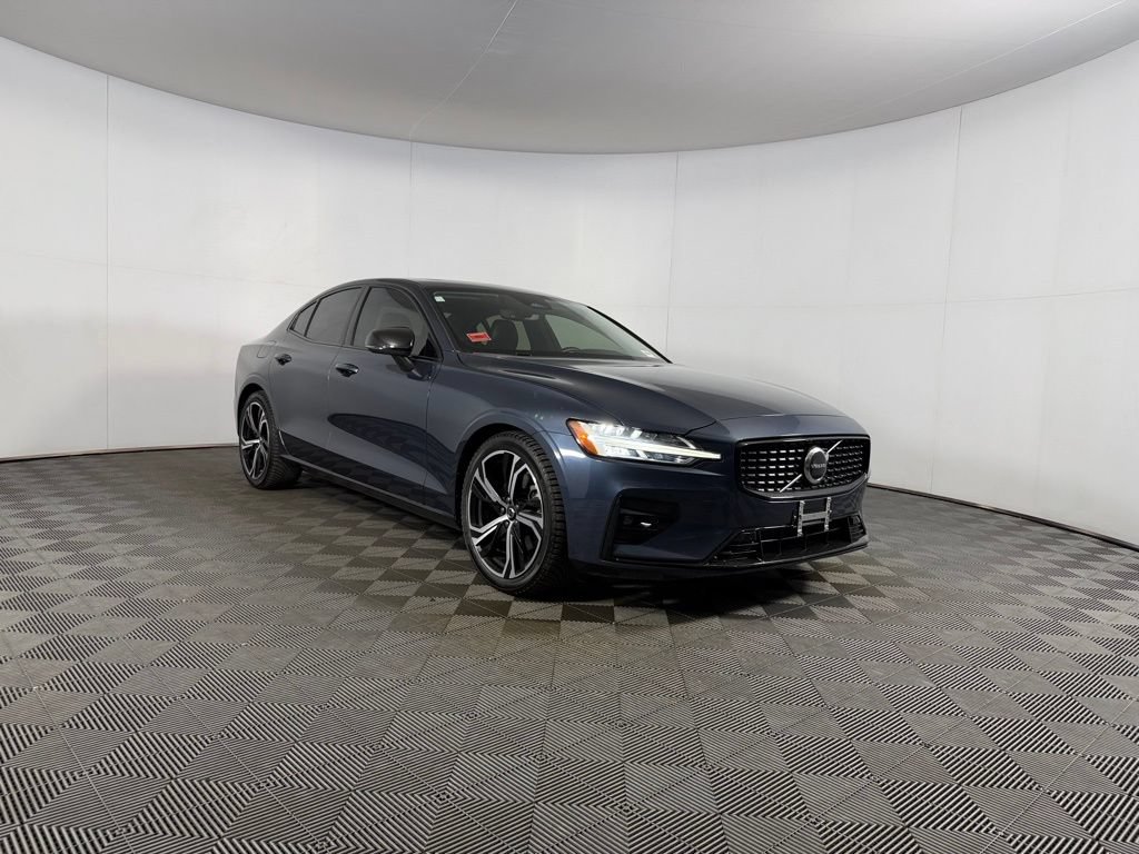 Used 2024 Volvo S60 B5 Core AWD/4WD image 5