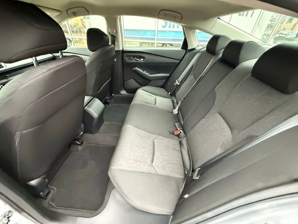 Used 2023 Honda Accord LX image 9