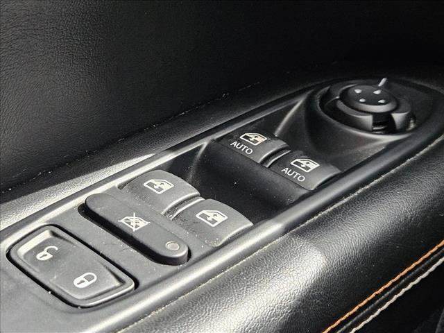 Used 2018 Jeep Compass Latitude w/ Popular Equipment Group AWD/4WD image 26