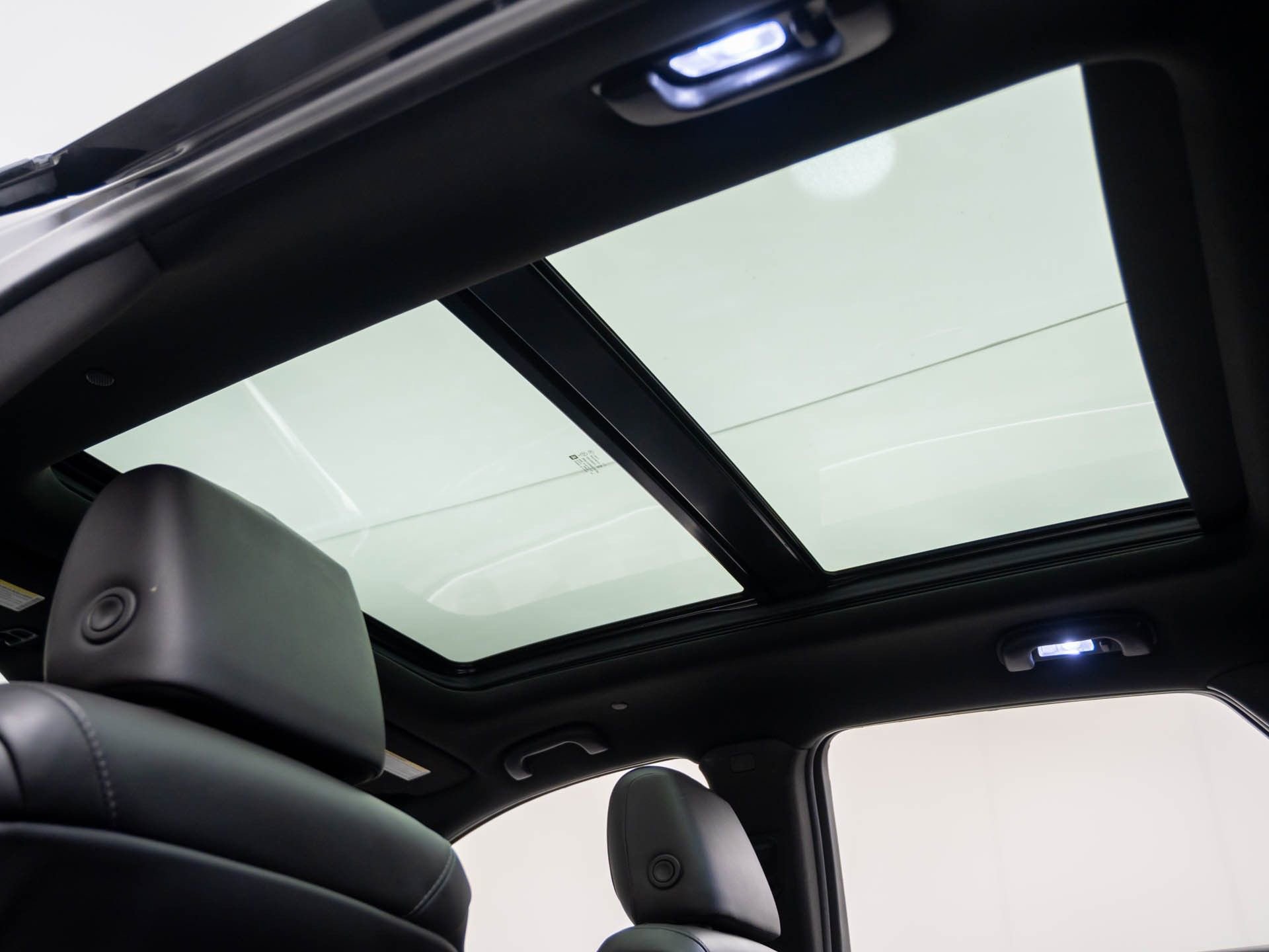 Used 2022 Cadillac XT5 Premium Luxury image 12