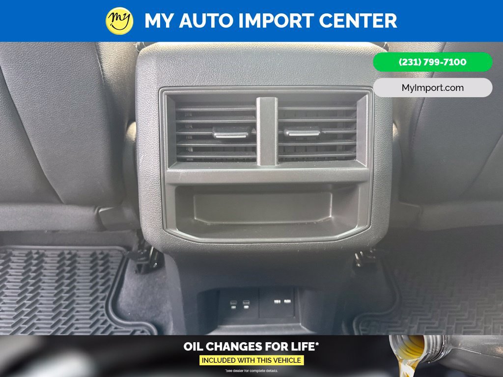 Used 2023 Volkswagen Atlas Cross Sport SEL R-Line AWD/4WD image 27