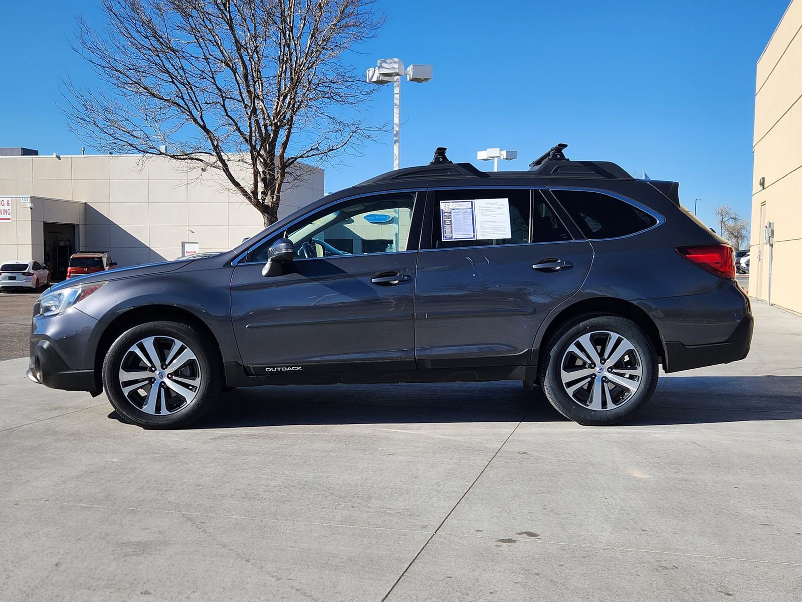 Used 2019 Subaru Outback 3.6R Limited image 2