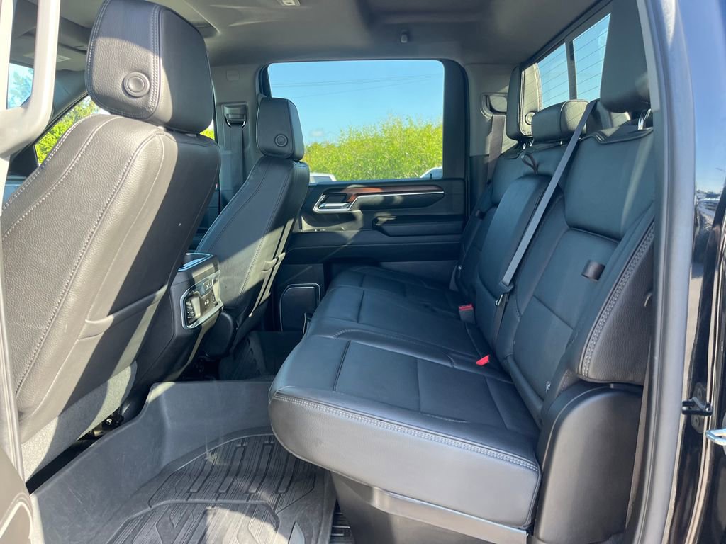 Used 2024 GMC Sierra 2500 Denali w/ Denali Reserve Package image 11