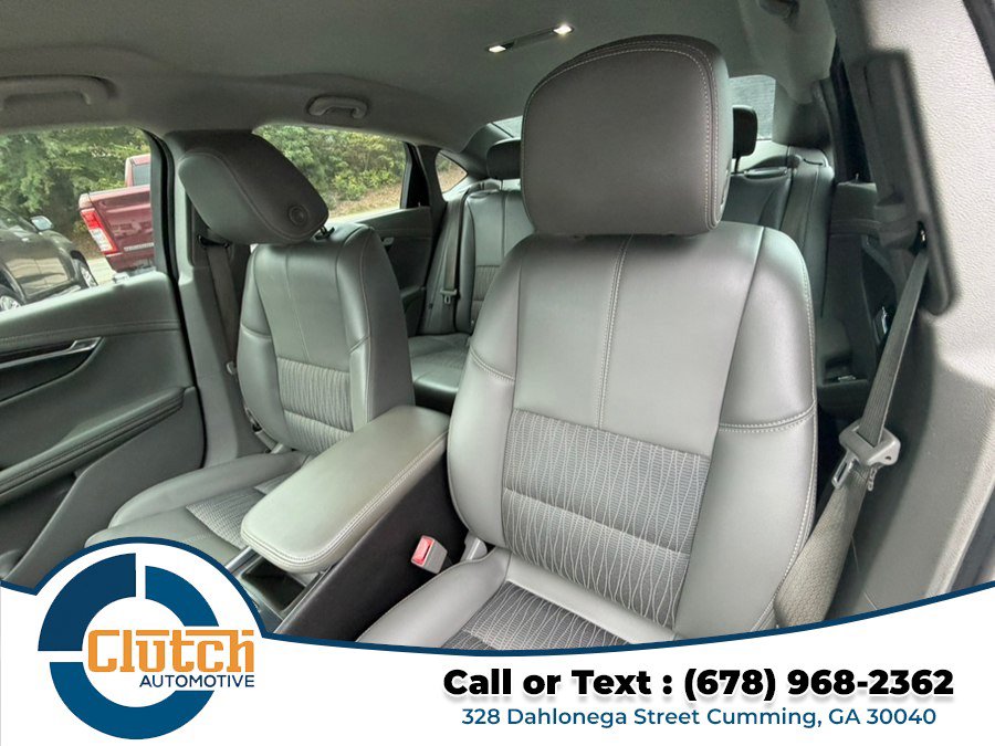 Used 2015 Chevrolet Impala LT w/ Convenience Package FWD image 12