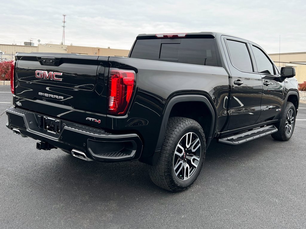 Used 2025 GMC Sierra 1500 AT4 w/ Technology Package image 11