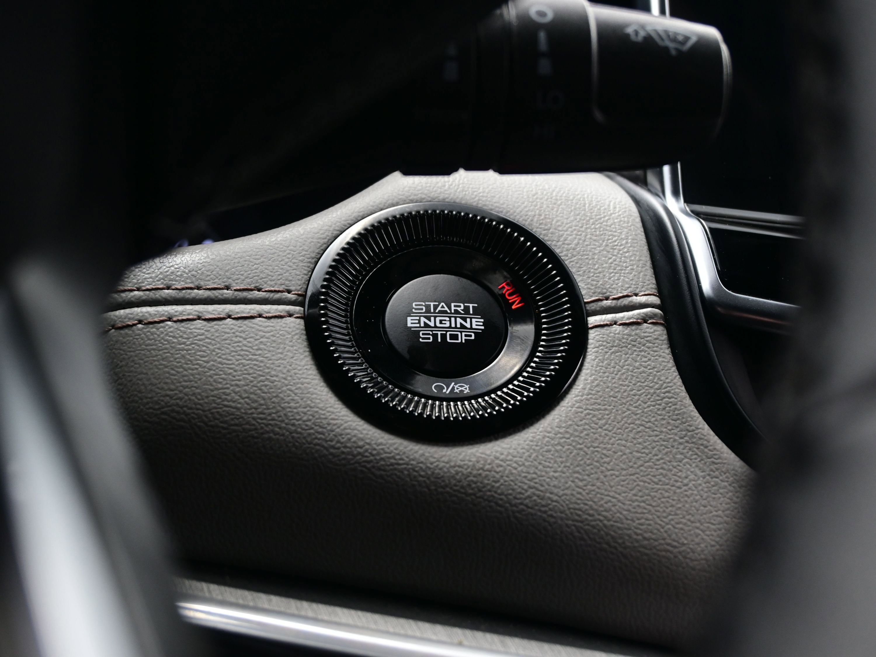 Used 2024 Jeep Compass Limited image 23