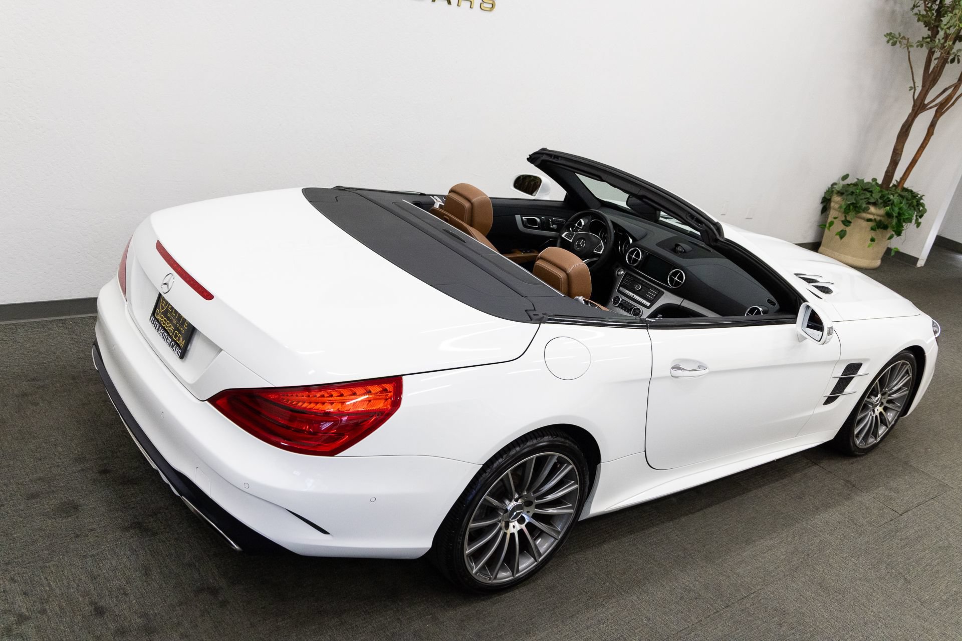 Used 2017 Mercedes-Benz SL 450 image 27