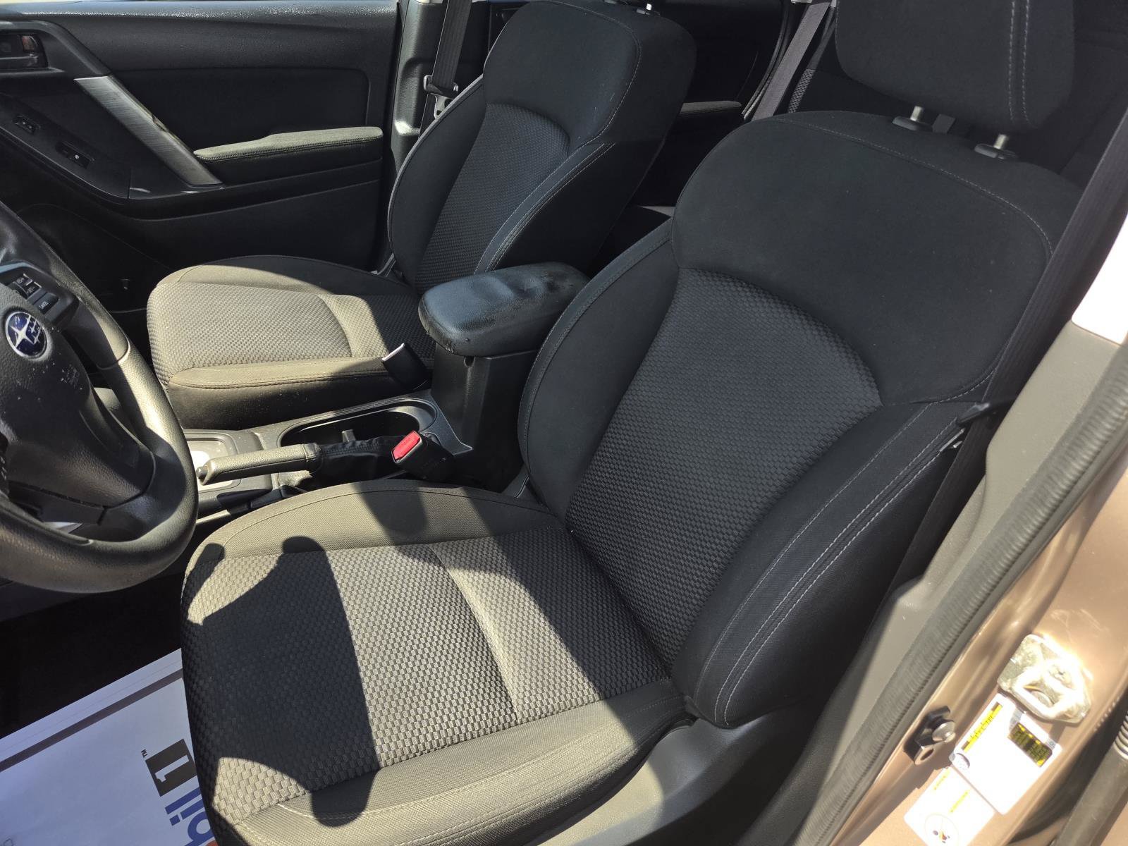 Used 2014 Subaru Forester 2.5i Premium w/ All-Weather Package AWD/4WD image 17