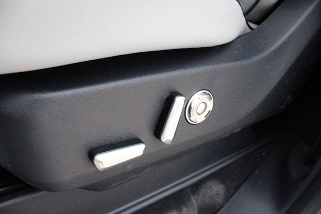 New 2027 Lincoln Navigator L Black Label w/ Black Label Special Edition AWD/4WD image 3