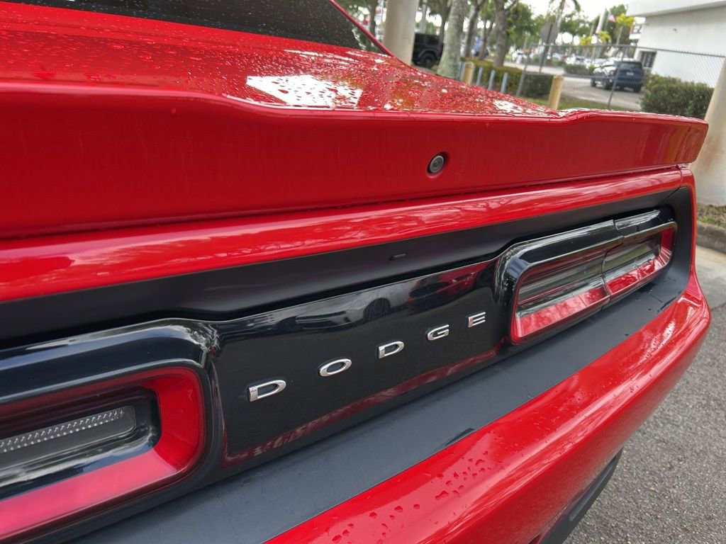 Used 2018 Dodge Challenger SXT Plus image 19