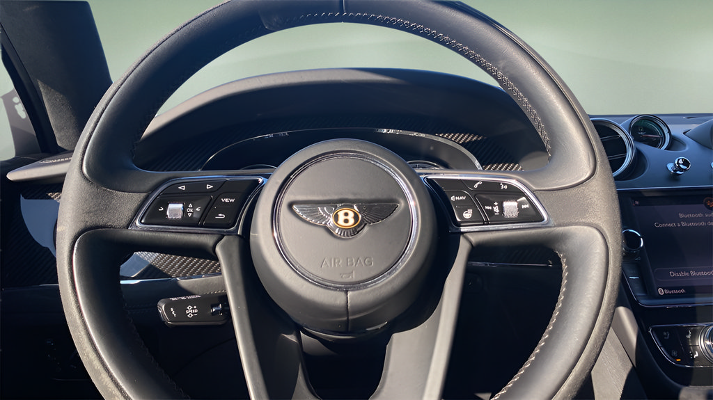 Used 2020 Bentley Bentayga Speed AWD/4WD image 17