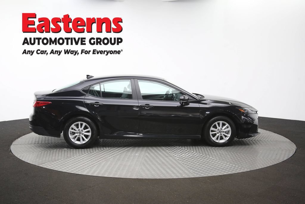 Used 2025 Toyota Camry LE FWD image 43