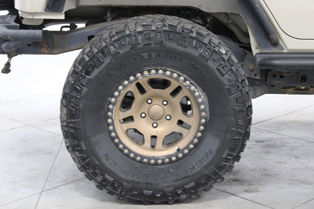 Used 2018 Jeep Wrangler Unlimited Sport S AWD/4WD image 13