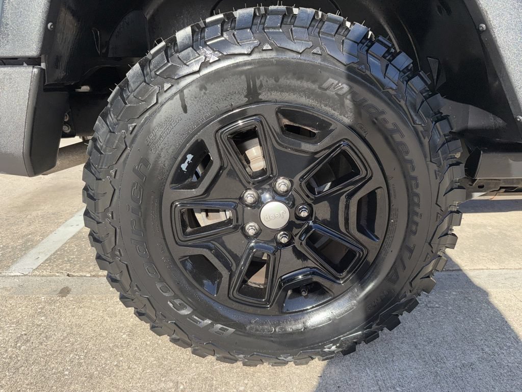 Used 2018 Jeep Wrangler Sport AWD/4WD image 31