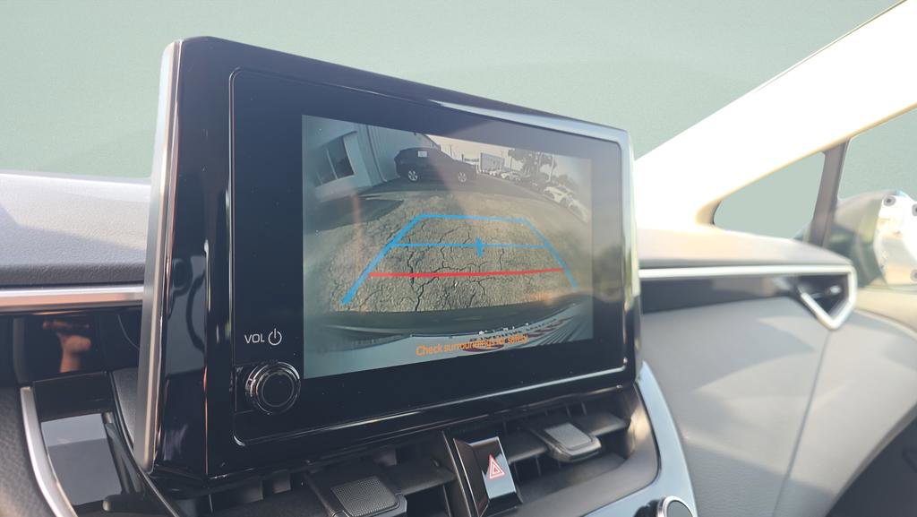 Used 2023 Toyota Corolla LE FWD image 16
