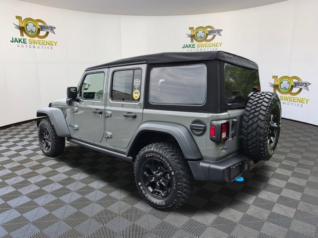 Used 2023 Jeep Wrangler Unlimited w/ Cold Weather Group AWD/4WD image 7