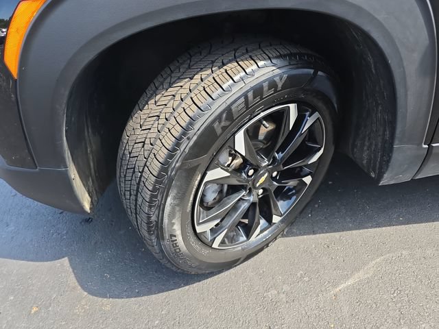 Used 2023 Chevrolet TrailBlazer LT FWD image 32