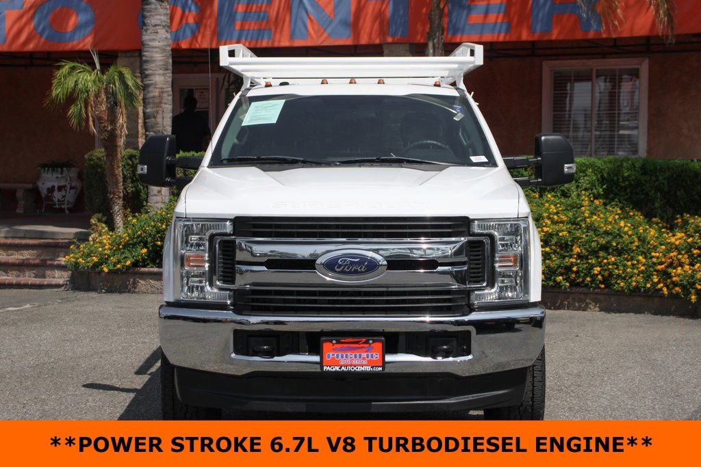 Used 2019 Ford F350 XLT image 3