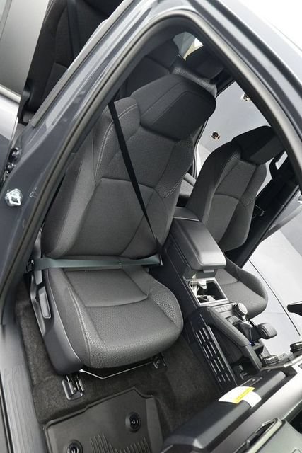 New 2026 Toyota 4Runner SR5 AWD/4WD image 14