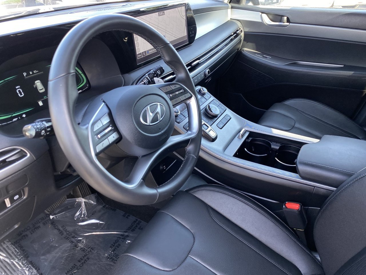 Used 2025 Hyundai Palisade SEL FWD image 30