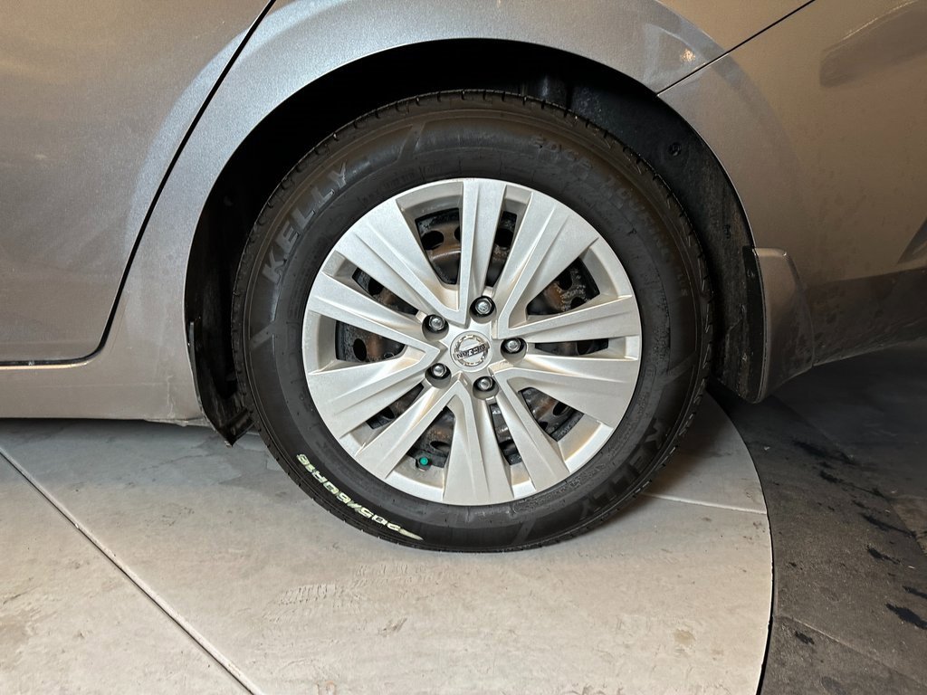 Used 2020 Nissan Sentra S image 22