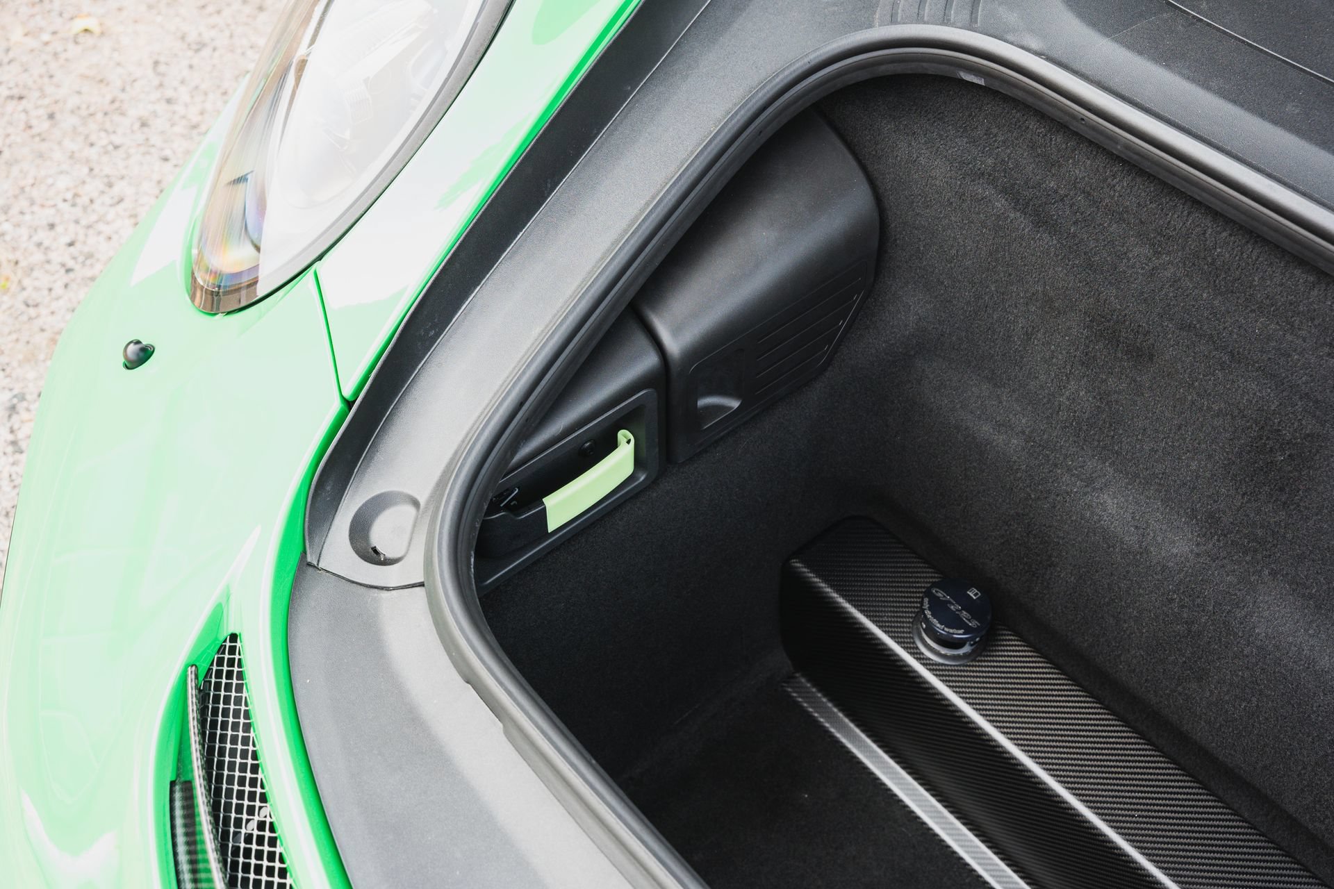 Used 2018 Porsche 911 GT2 RS RWD image 63