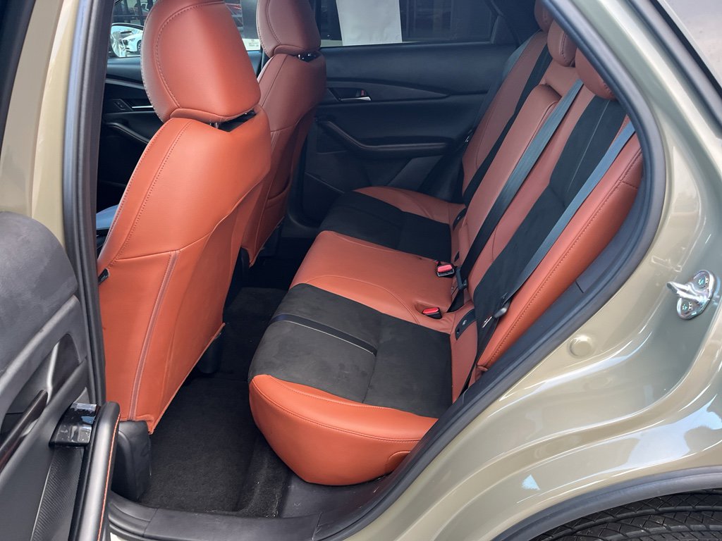 Certified 2025 MAZDA CX-30 Carbon image 24