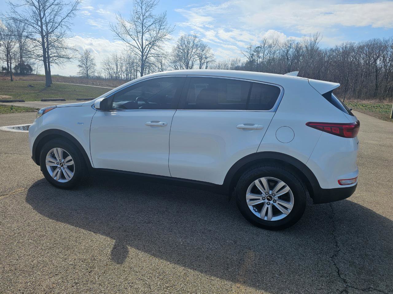 Used 2018 Kia Sportage LX AWD/4WD image 9