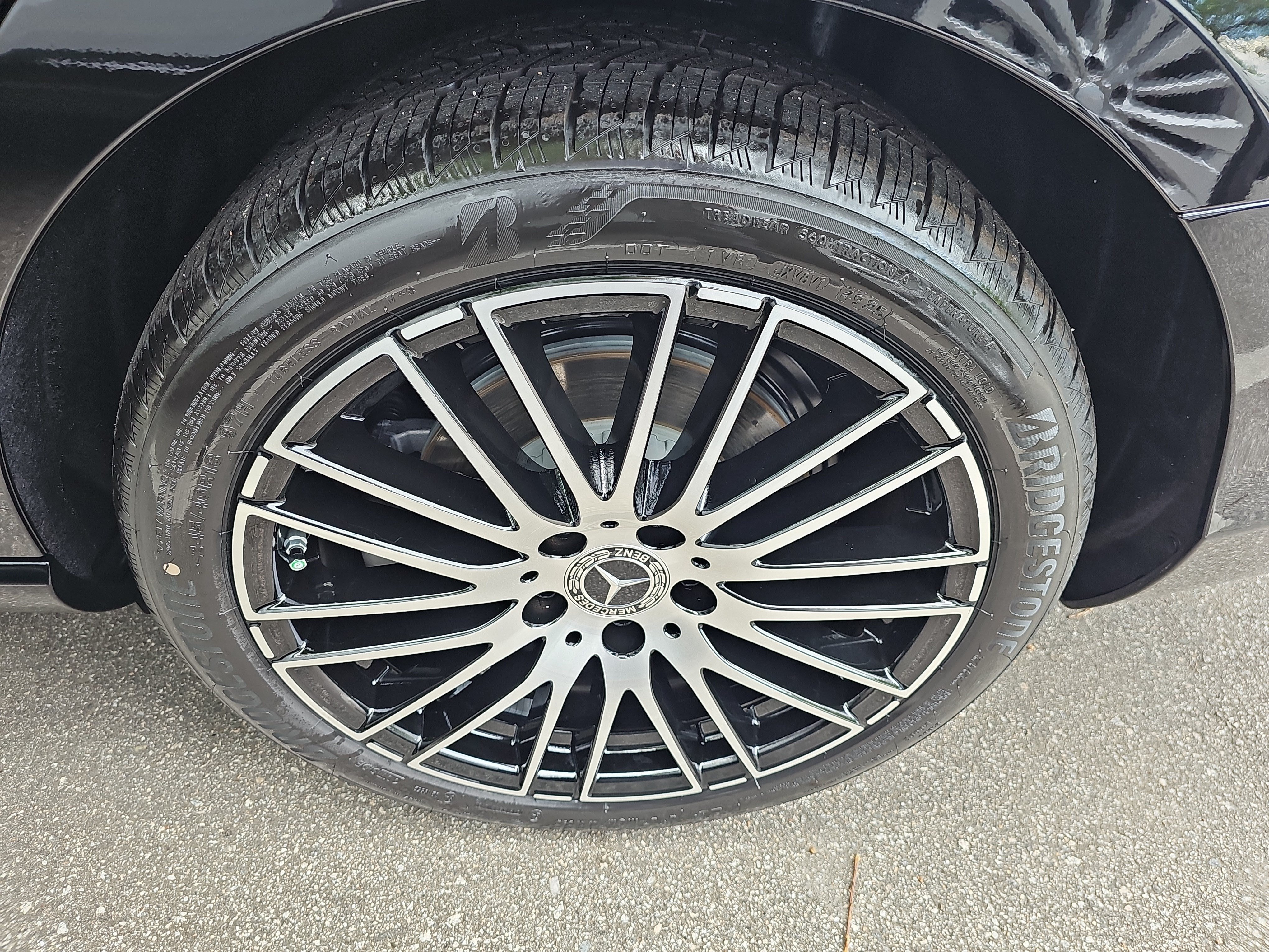 New 2026 Mercedes-Benz C 300 Sedan image 35