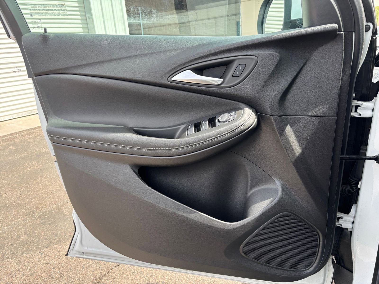 Used 2025 Buick Encore GX Preferred FWD image 18