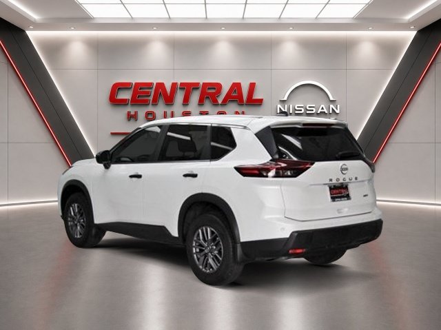 Used 2024 Nissan Rogue S AWD/4WD image 3