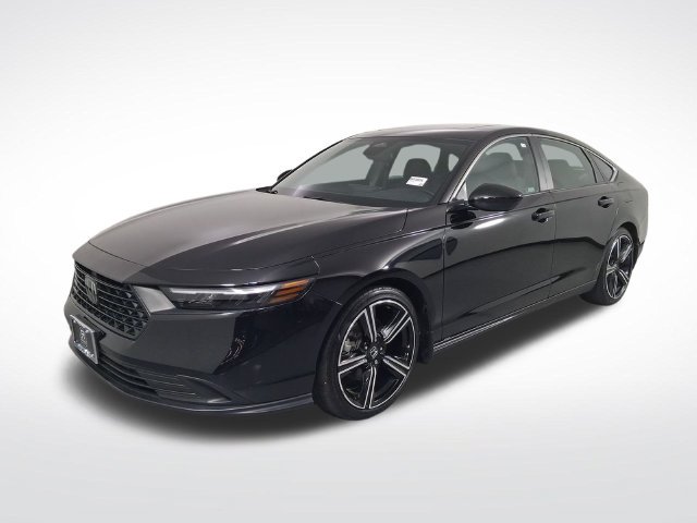 Used 2025 Honda Accord Sport image 2