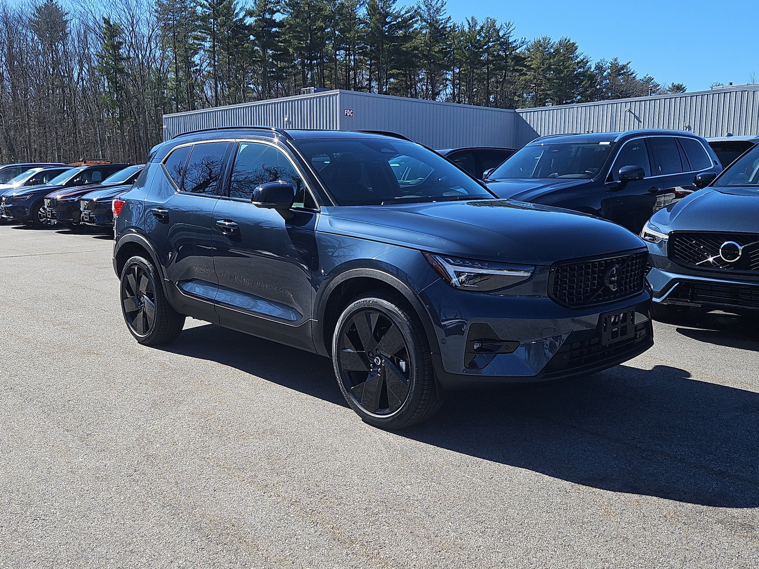 New 2026 Volvo XC40 B5 Ultra w/ Protection Package Premier AWD/4WD image 1