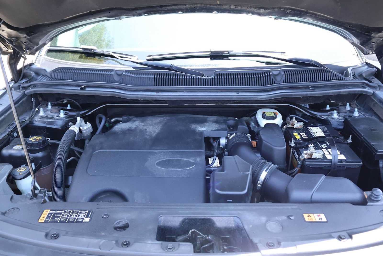 Used 2017 Ford Explorer Limited FWD image 9