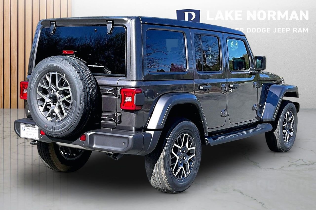 New 2026 Jeep Wrangler Sahara image 9