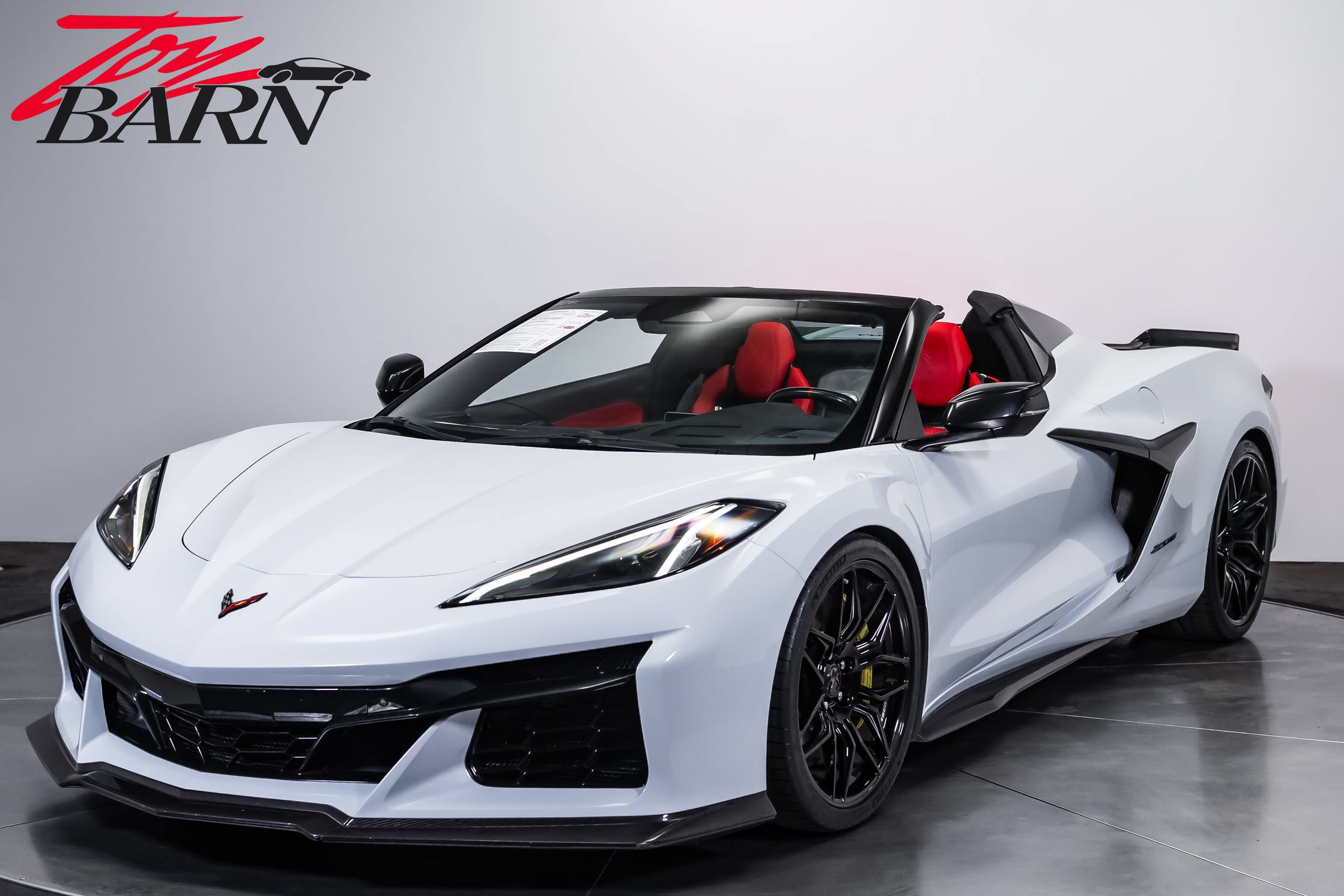 Used 2024 Chevrolet Corvette Z06 w/ Stealth Interior Trim Package RWD image 1
