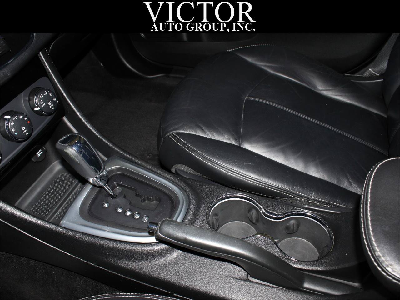 Used 2013 Chrysler 200 Limited FWD image 18