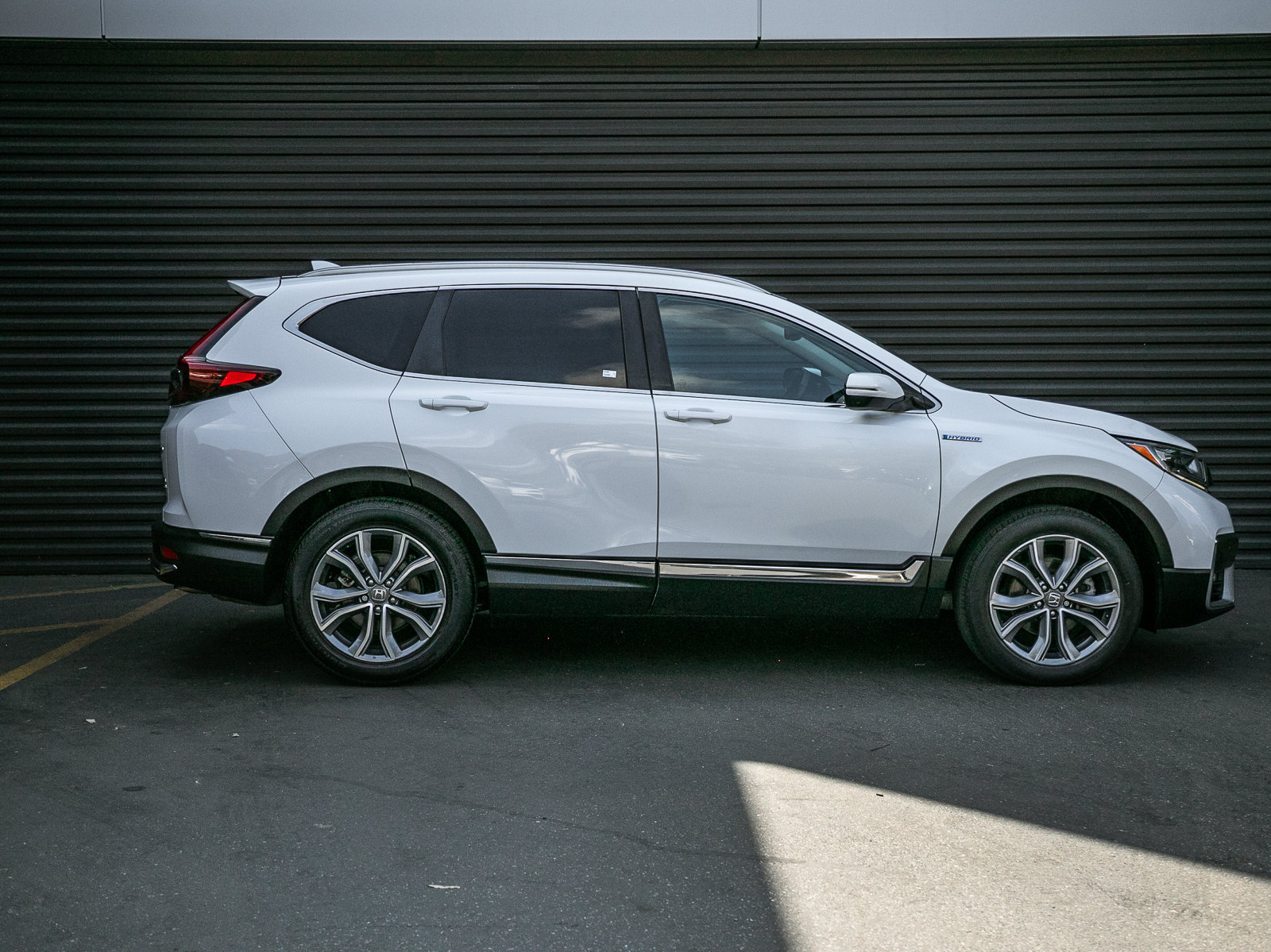 Used 2021 Honda CR-V Touring image 8
