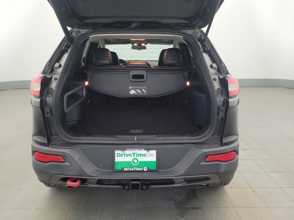 Used 2014 Jeep Cherokee Trailhawk w/ Comfort/Convenience Group AWD/4WD image 29