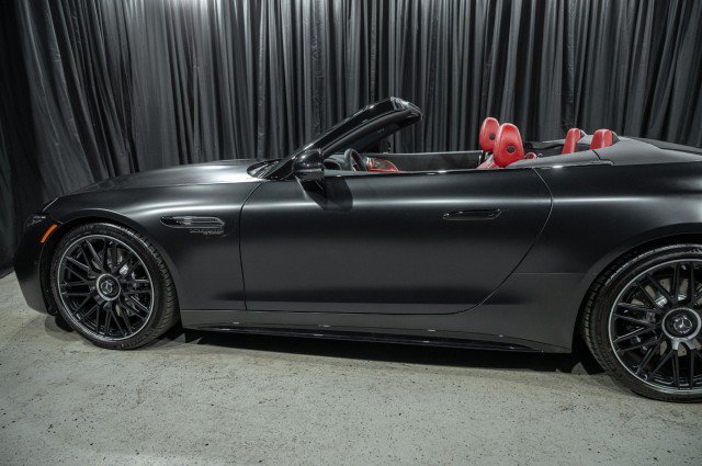 New 2026 Mercedes-Benz SL 63 AMG 4MATIC image 6