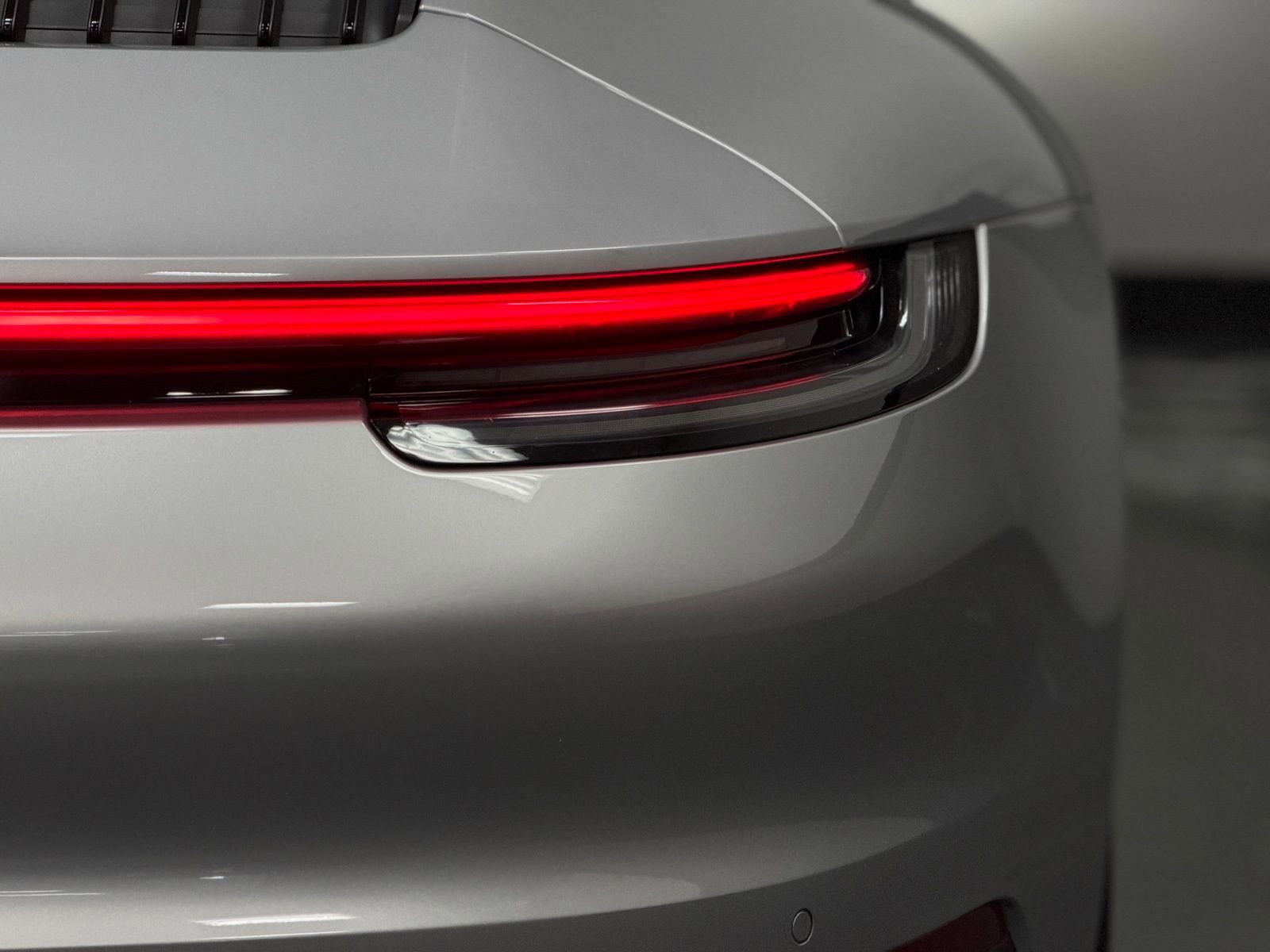 Used 2023 Porsche 911 Carrera w/ Premium Package image 14