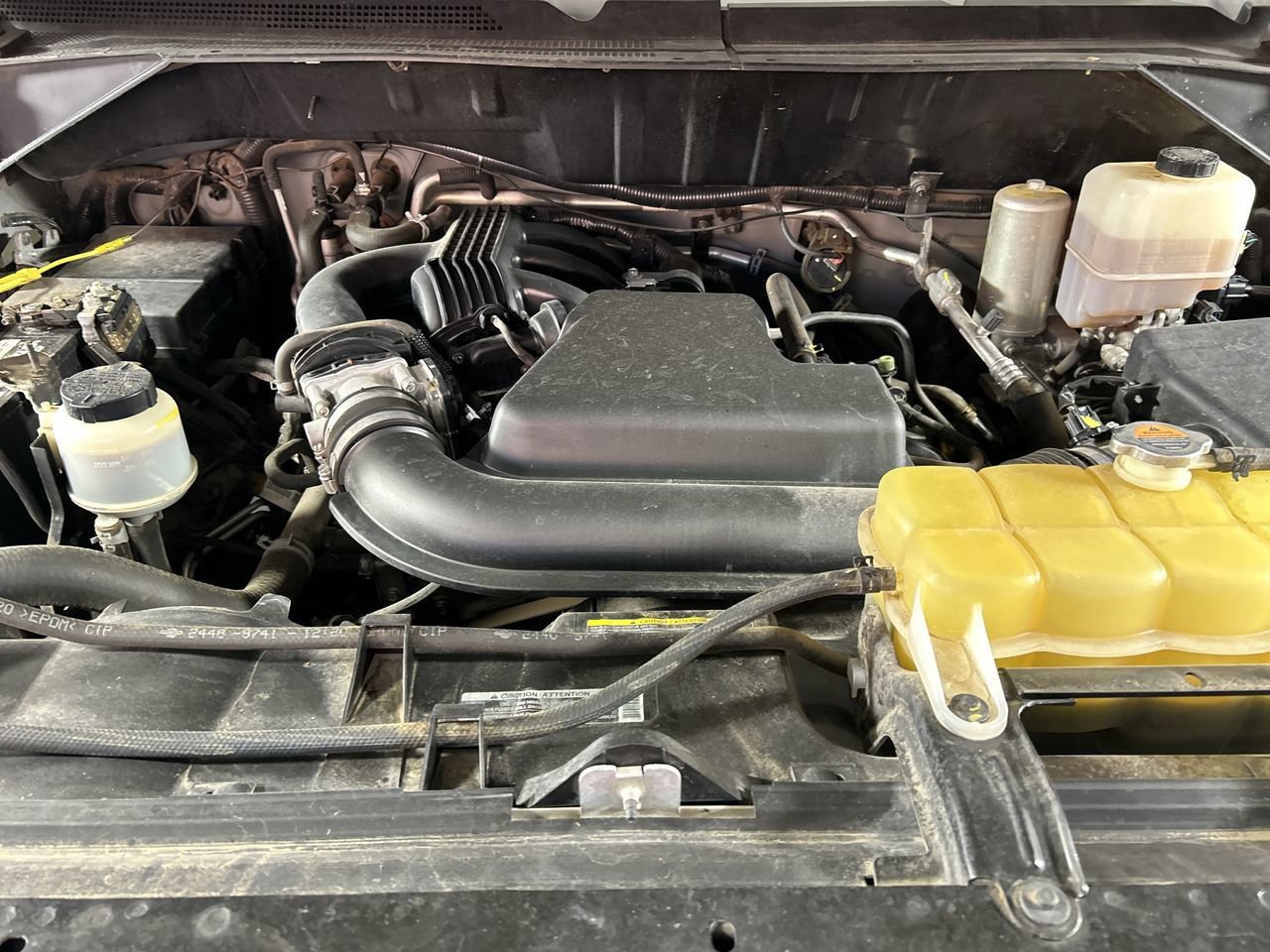 Used 2018 Nissan NV 3500 S RWD image 11