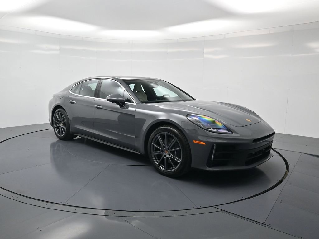 Used 2026 Porsche Panamera image 32