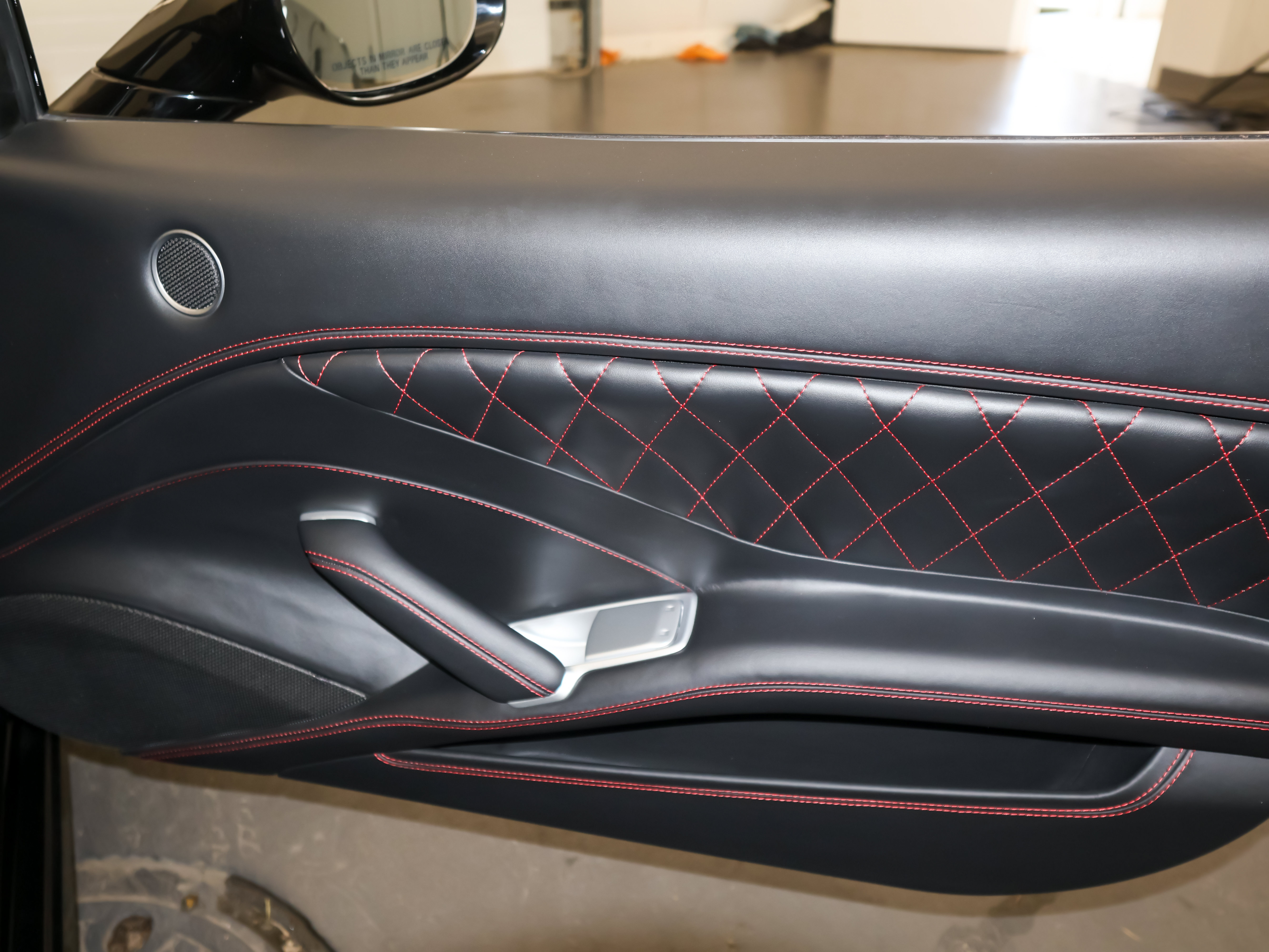Used 2017 Ferrari California T RWD image 50