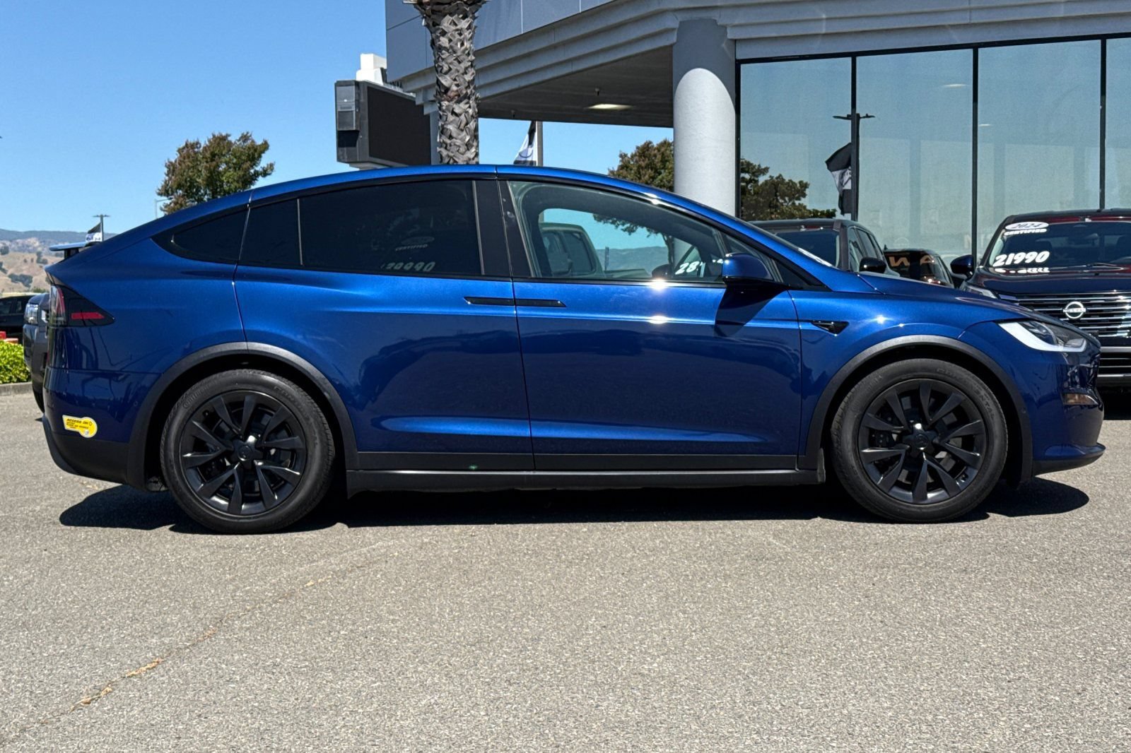 Used 2022 Tesla Model X AWD/4WD image 5